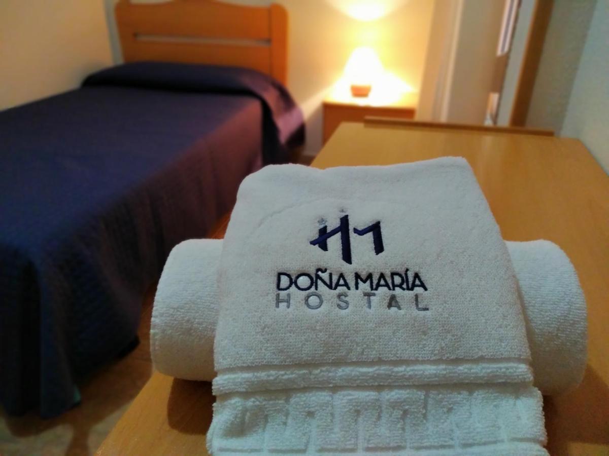 Hostal Dona Maria Valdemoro Exterior photo